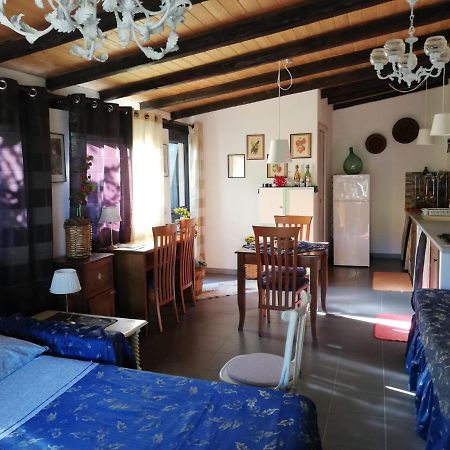 Casa Della Quercia Lägenhet San Giovanni La Punta Exteriör bild