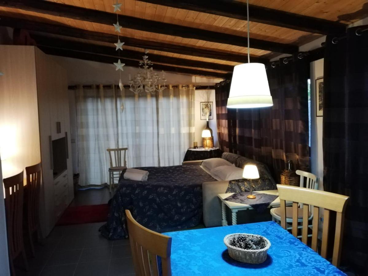 Casa Della Quercia Lägenhet San Giovanni La Punta Exteriör bild
