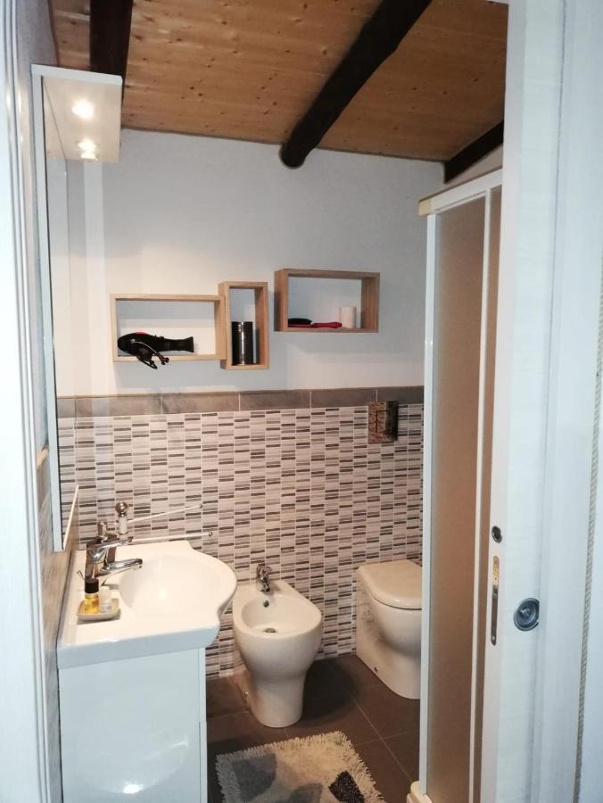 Casa Della Quercia Lägenhet San Giovanni La Punta Exteriör bild