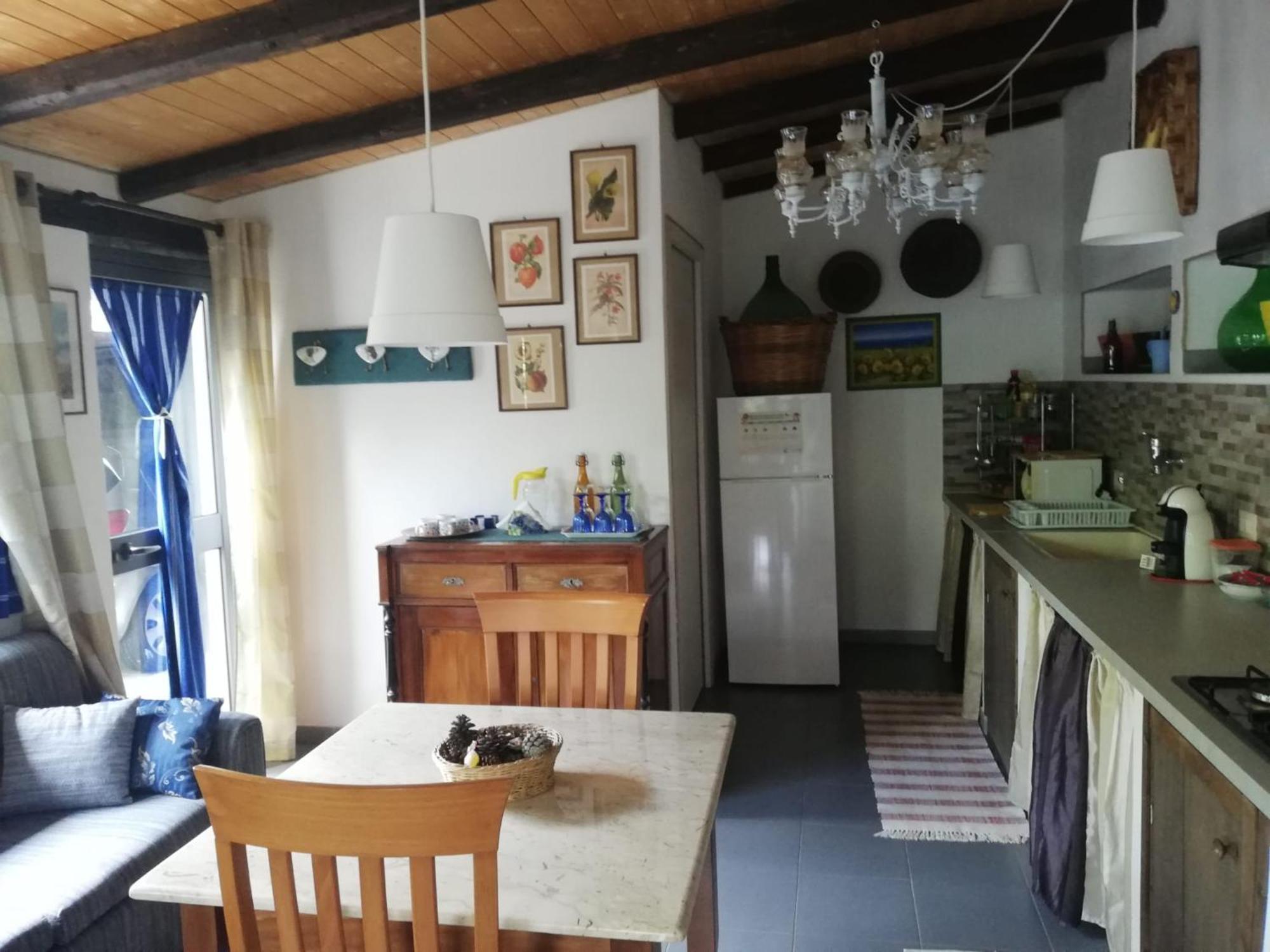 Casa Della Quercia Lägenhet San Giovanni La Punta Exteriör bild