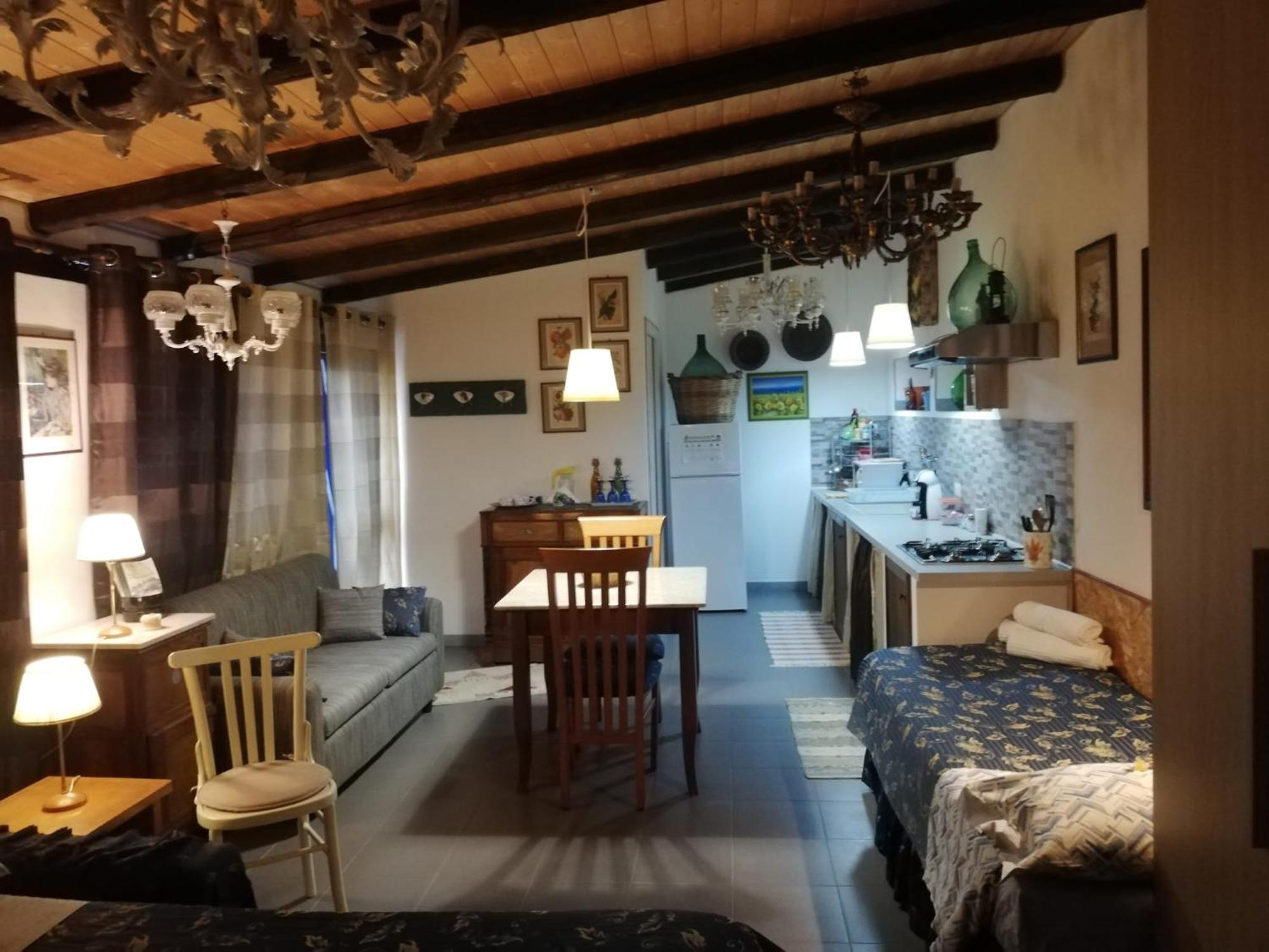 Casa Della Quercia Lägenhet San Giovanni La Punta Exteriör bild
