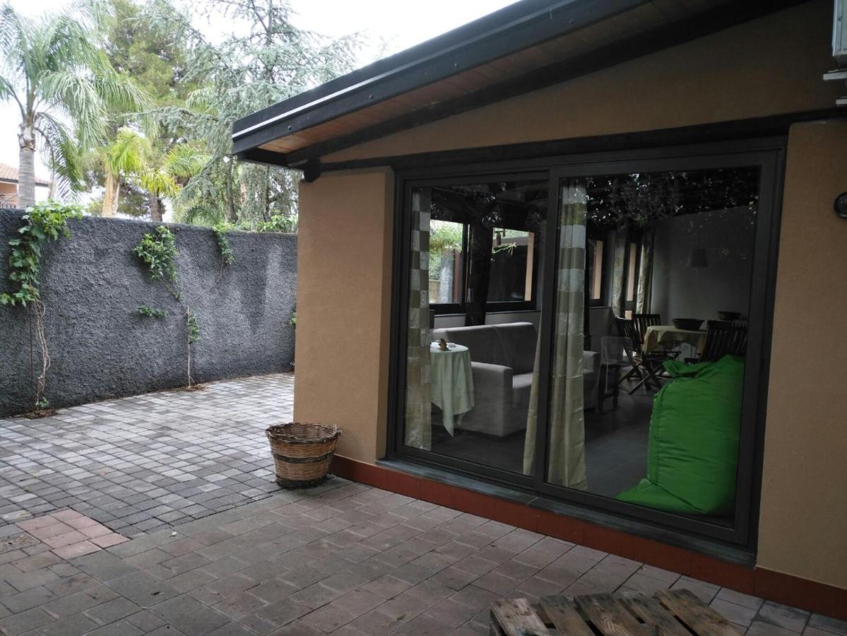 Casa Della Quercia Lägenhet San Giovanni La Punta Exteriör bild